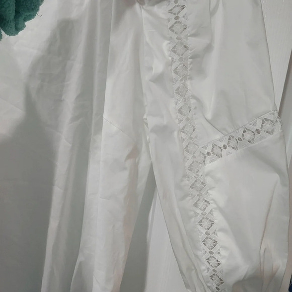 NWT Cato White Cold Shoulder Long Sleeve Blouse in Size 18/20 2X - Picture 5 of 8